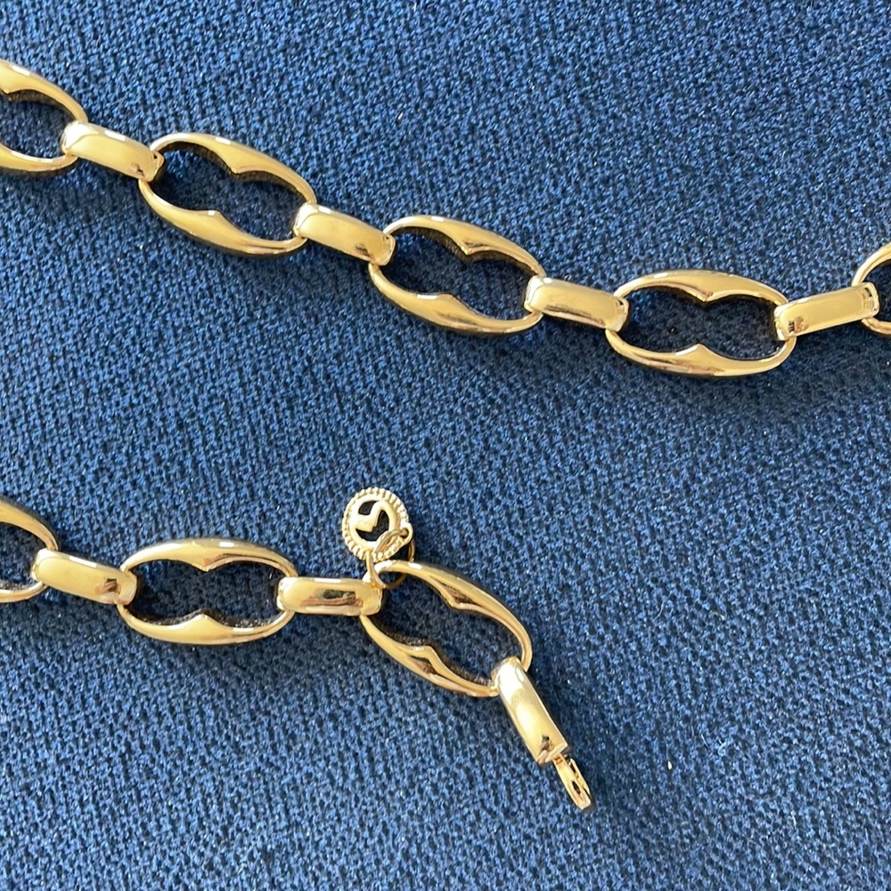 St John Gold chain belt - Picture 2 of 2
